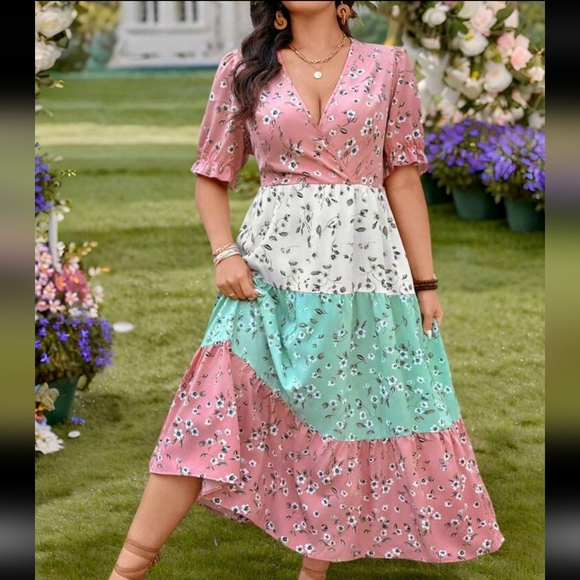 SHEIN Dresses & Skirts - Floral Patchwork V-Neck Dress